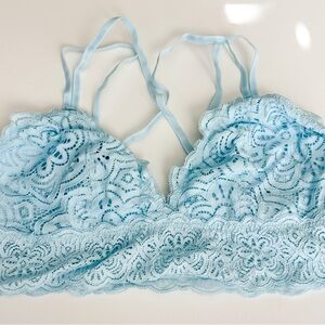 Aerie Lace Bandeau in Soft Blue